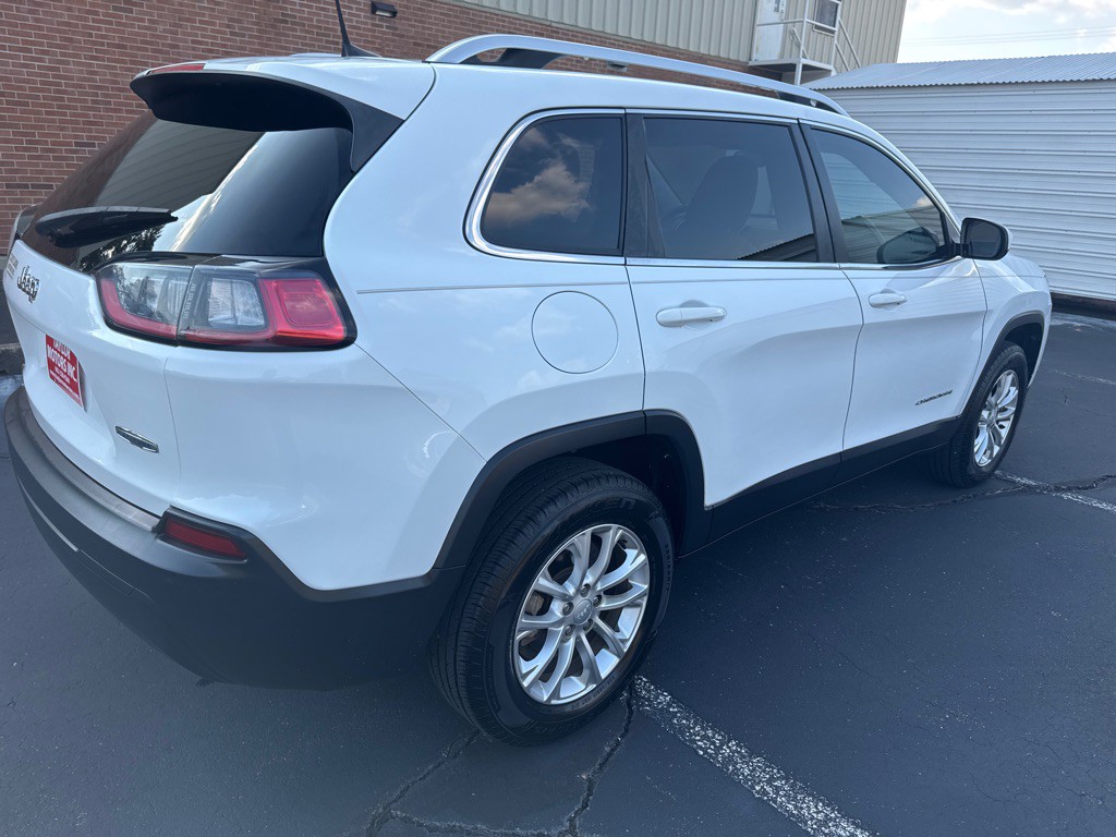 2019 Jeep Cherokee Image 6