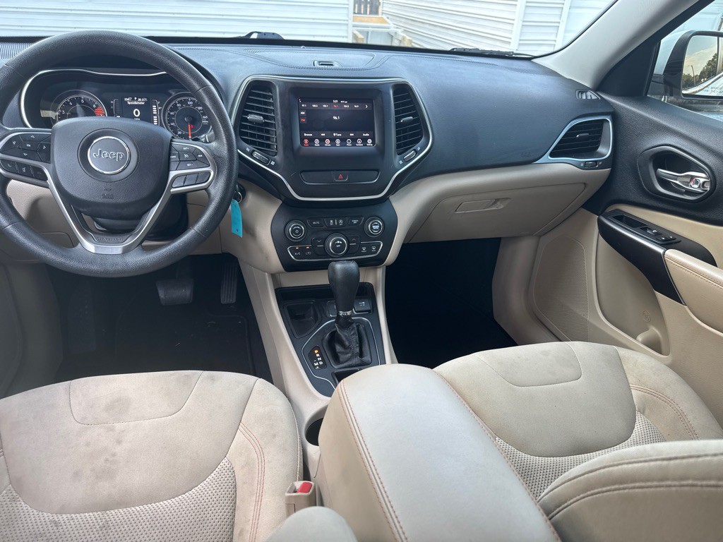 2019 Jeep Cherokee Image 15