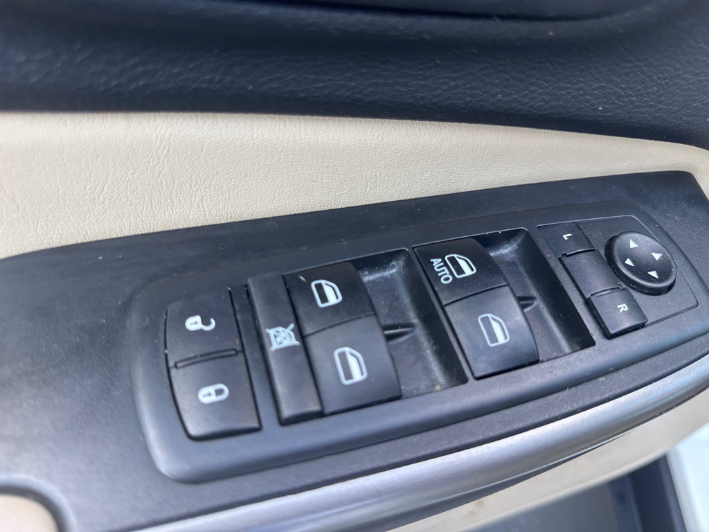 2019 Jeep Cherokee Image 30