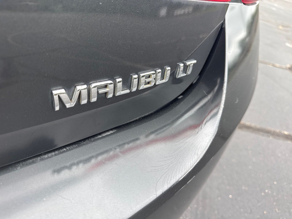 2015 Chevrolet Malibu Image 4