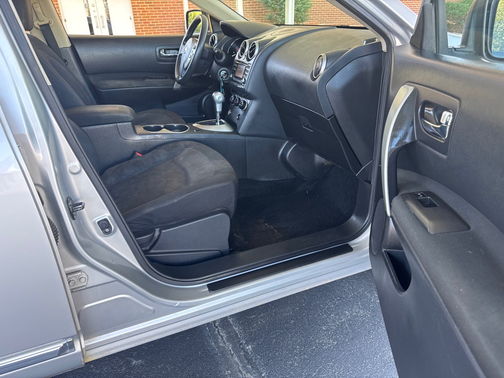 2014 Nissan Rogue Image 22