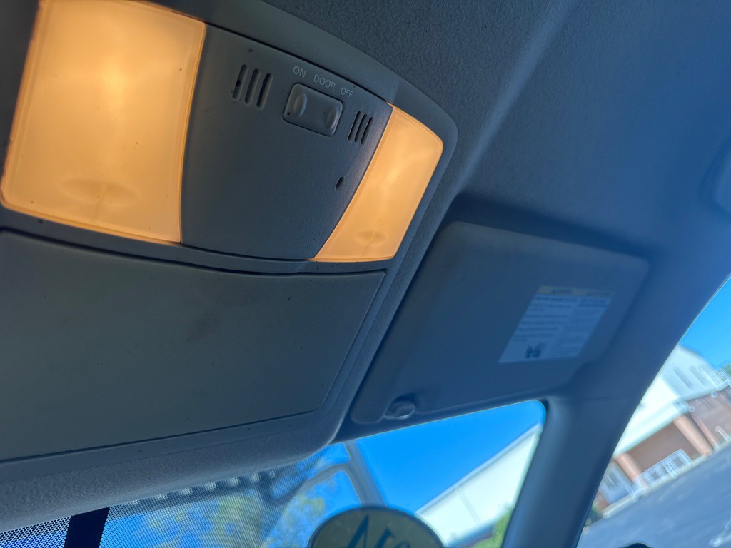 2014 Nissan Rogue Image 33