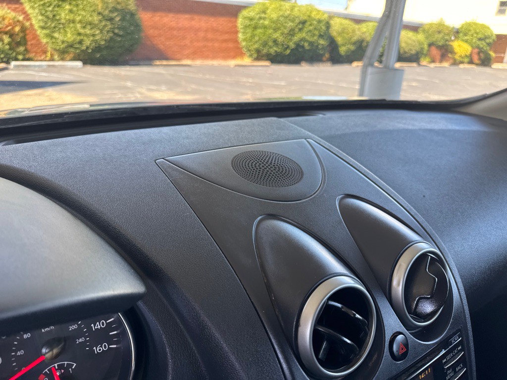 2014 Nissan Rogue Image 38
