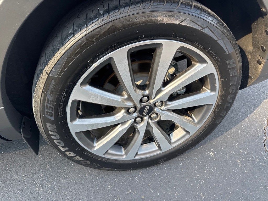 2019 Lincoln Nautilus Image 11