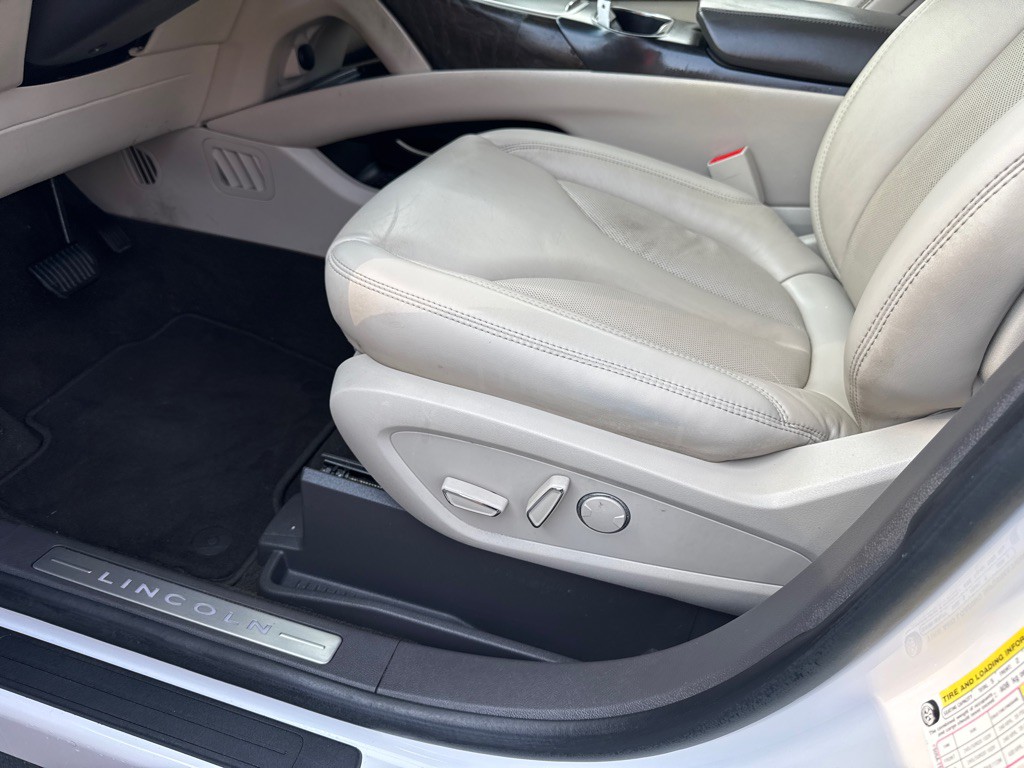 2019 Lincoln Nautilus Image 33