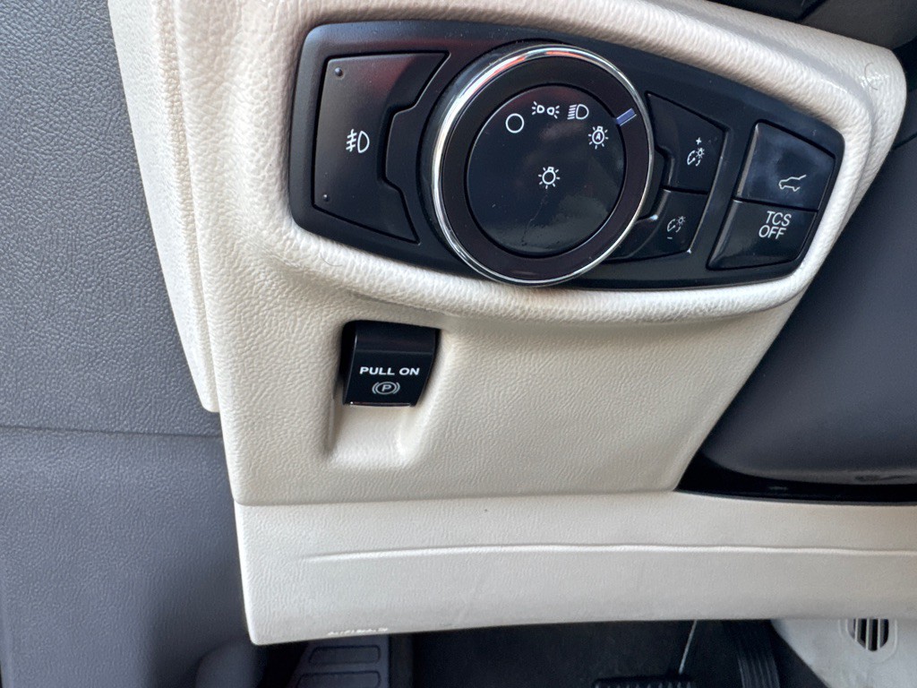 2019 Lincoln Nautilus Image 35