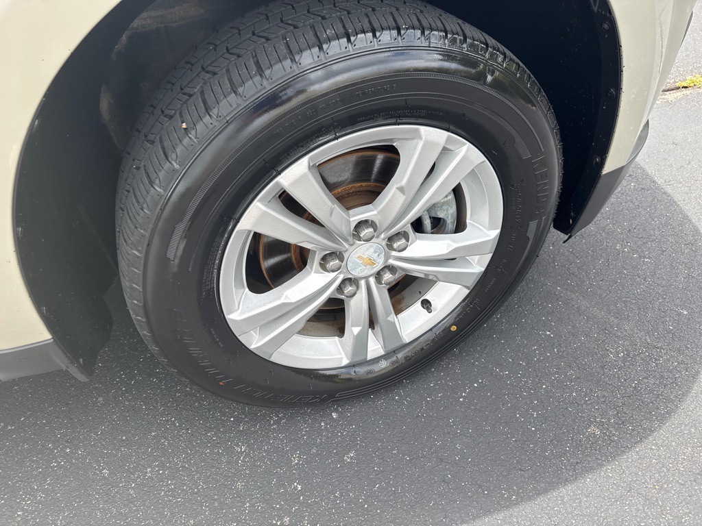 2015 Chevrolet Equinox Image 25