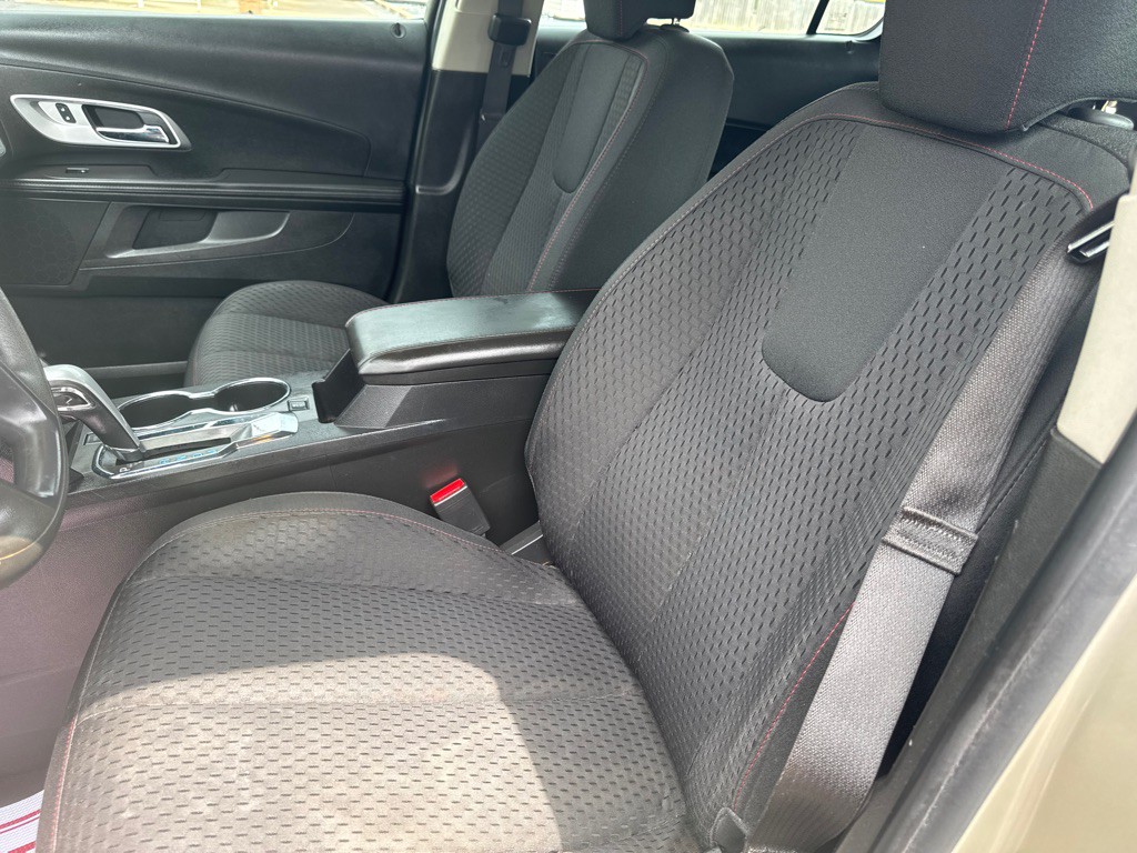 2015 Chevrolet Equinox Image 28