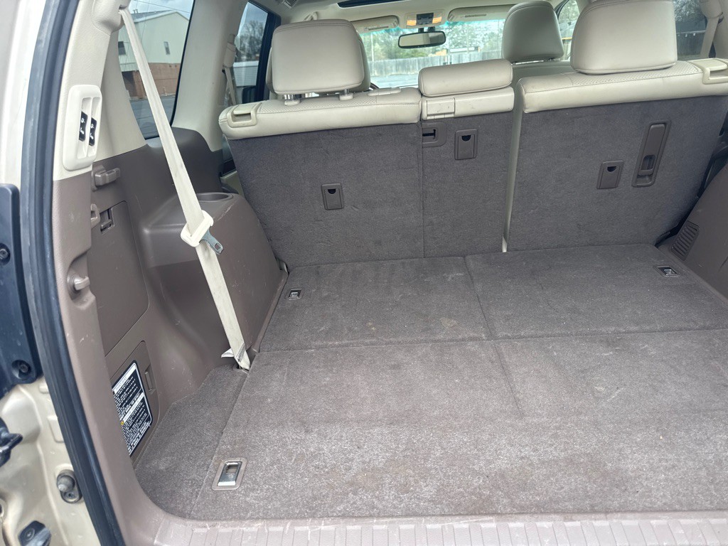 2012 Lexus GX Image 25