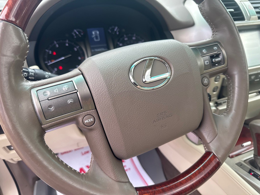 2012 Lexus GX Image 43