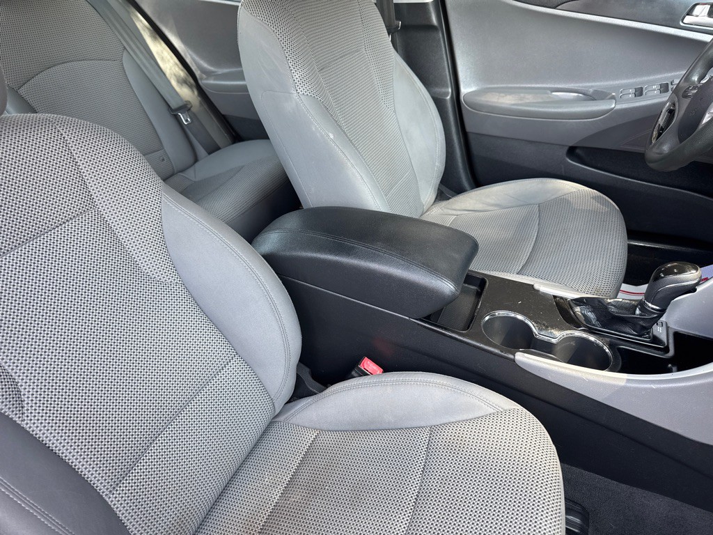 2012 Hyundai Sonata Image 19