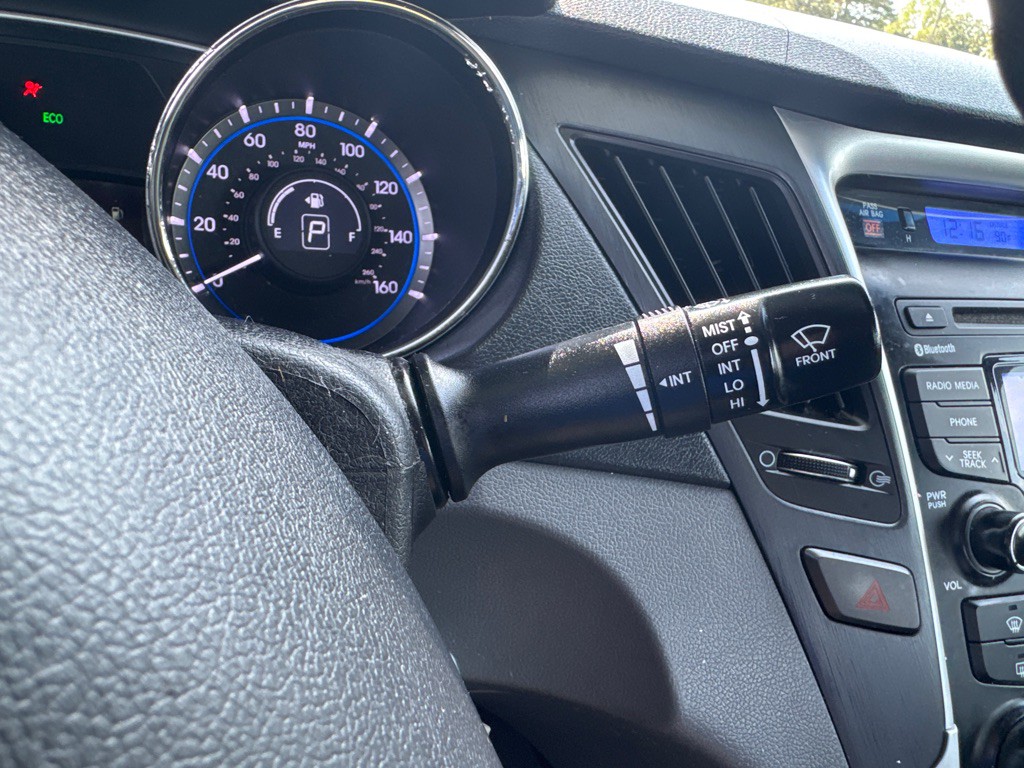 2012 Hyundai Sonata Image 38