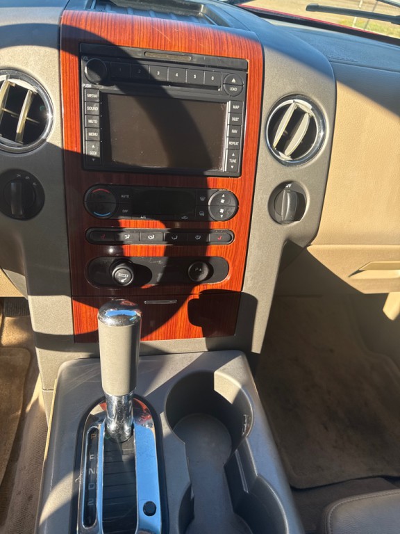 2007 Ford F-150 Image 29