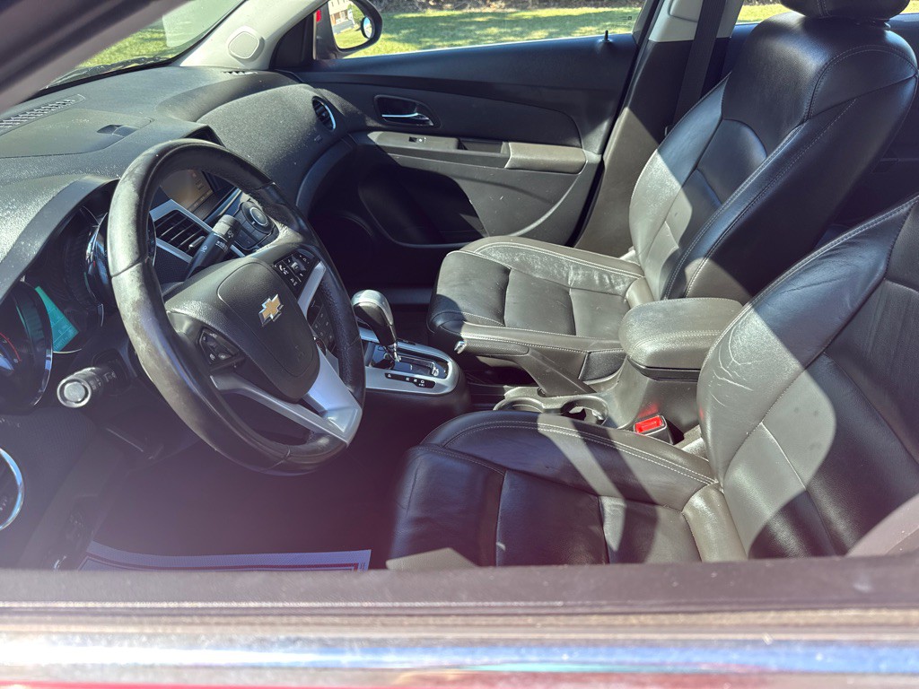 2014 Chevrolet Cruze Image 24