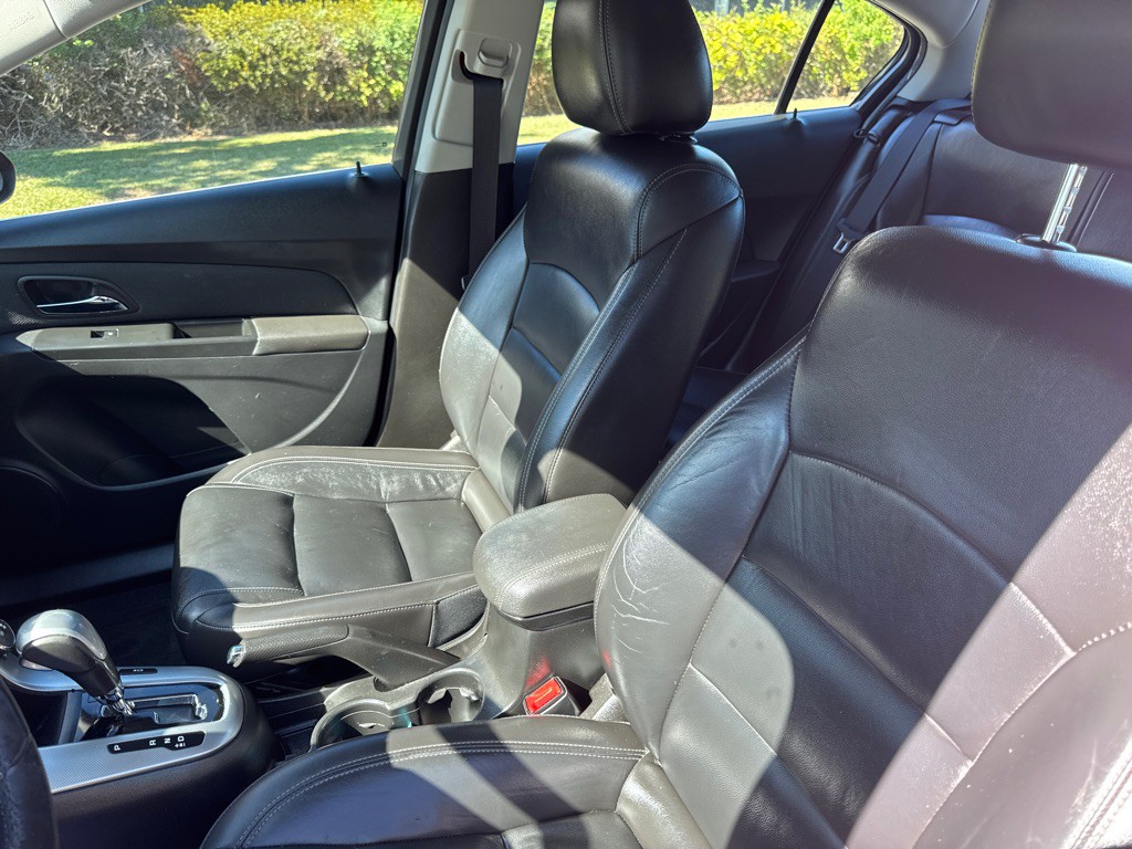 2014 Chevrolet Cruze Image 28