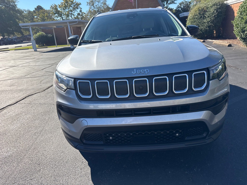 2022 Jeep Compass Image 10
