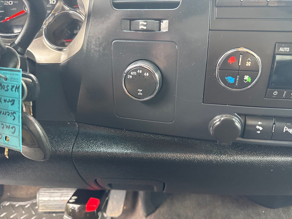 2009 GMC Sierra Image 27