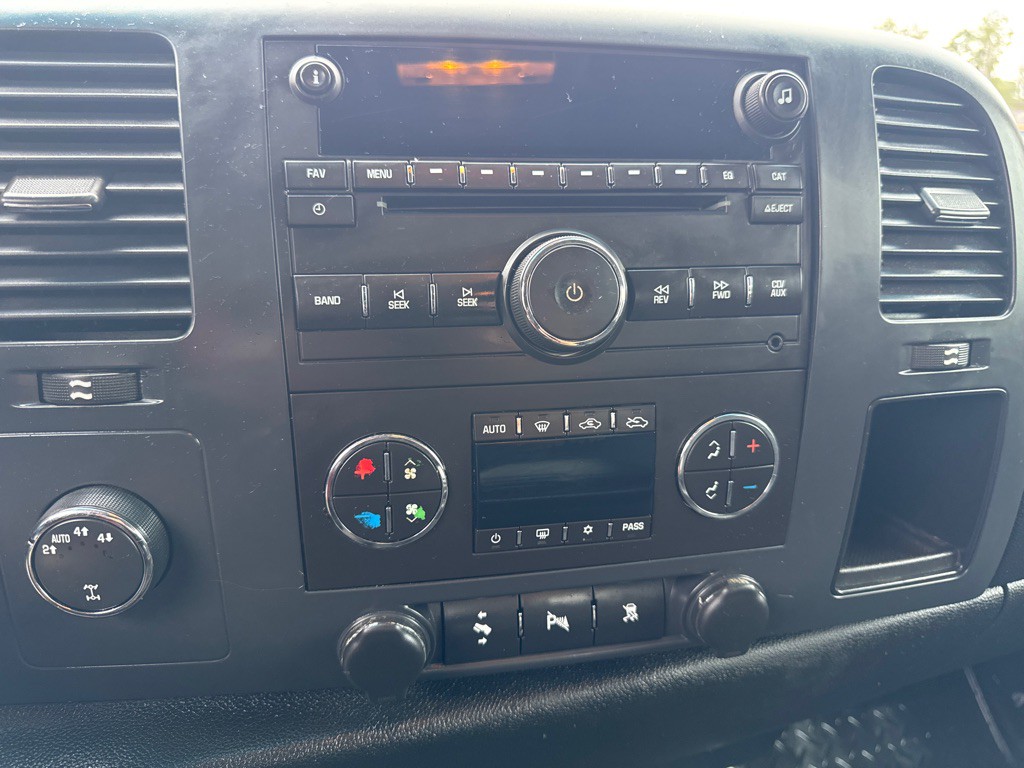 2009 GMC Sierra Image 28