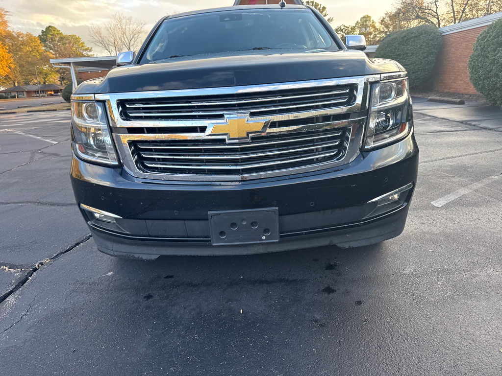 2015 Chevrolet Suburban Image 7