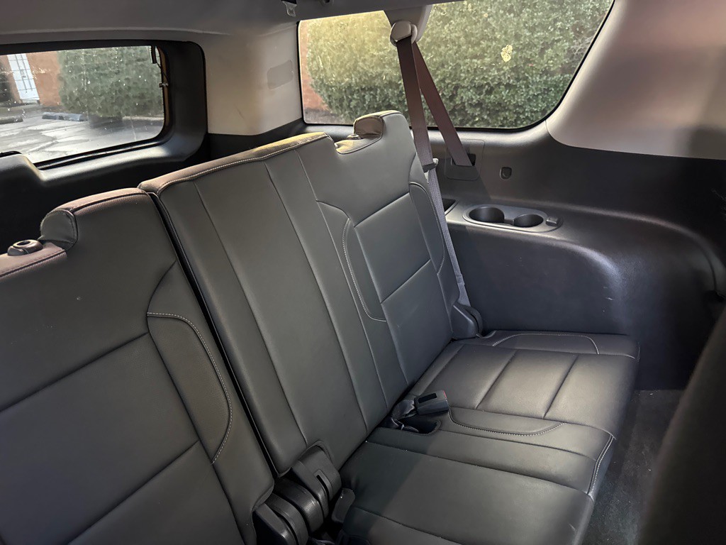 2015 Chevrolet Suburban Image 22