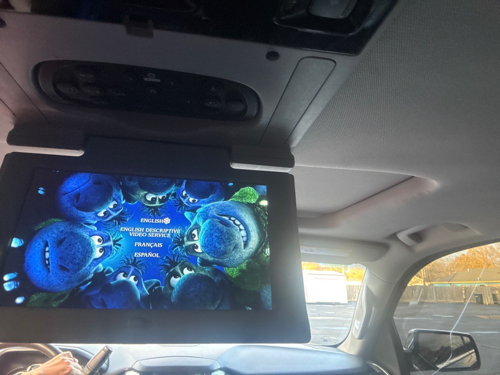 2015 Chevrolet Suburban Image 40