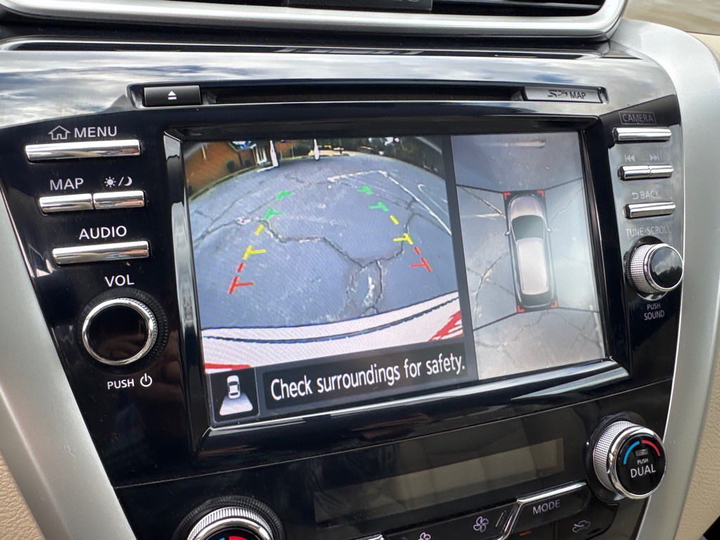 2017 Nissan Murano Image 48