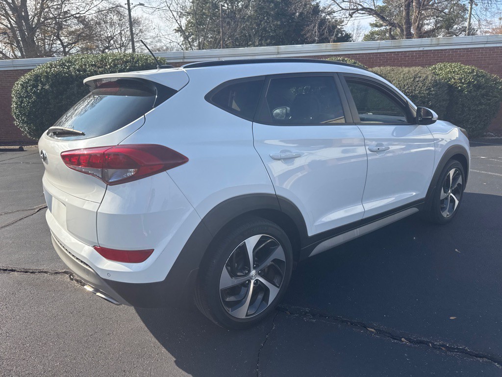 2017 Hyundai Tucson Image 4