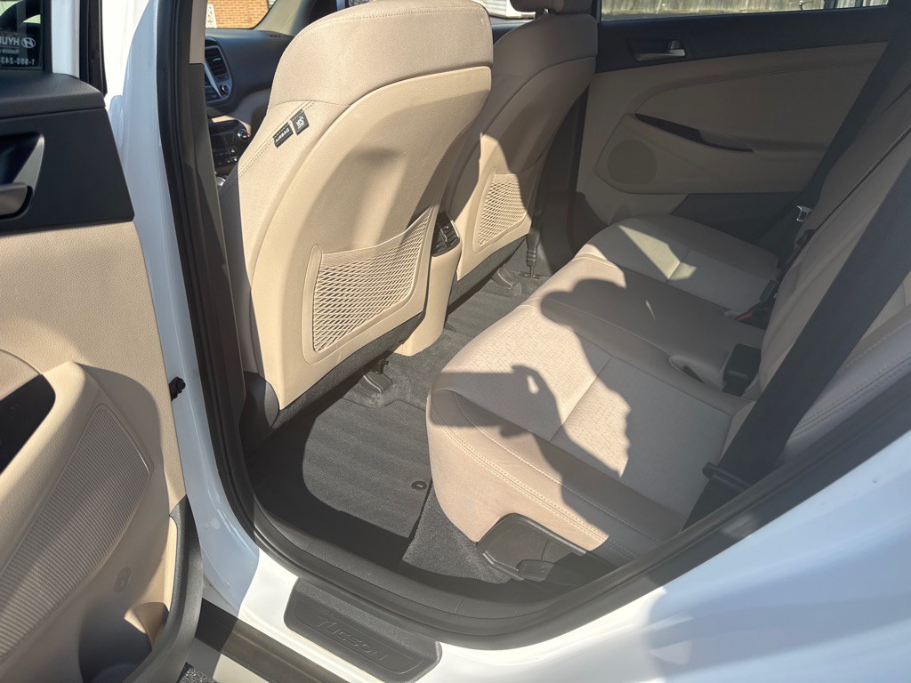 2017 Hyundai Tucson Image 10