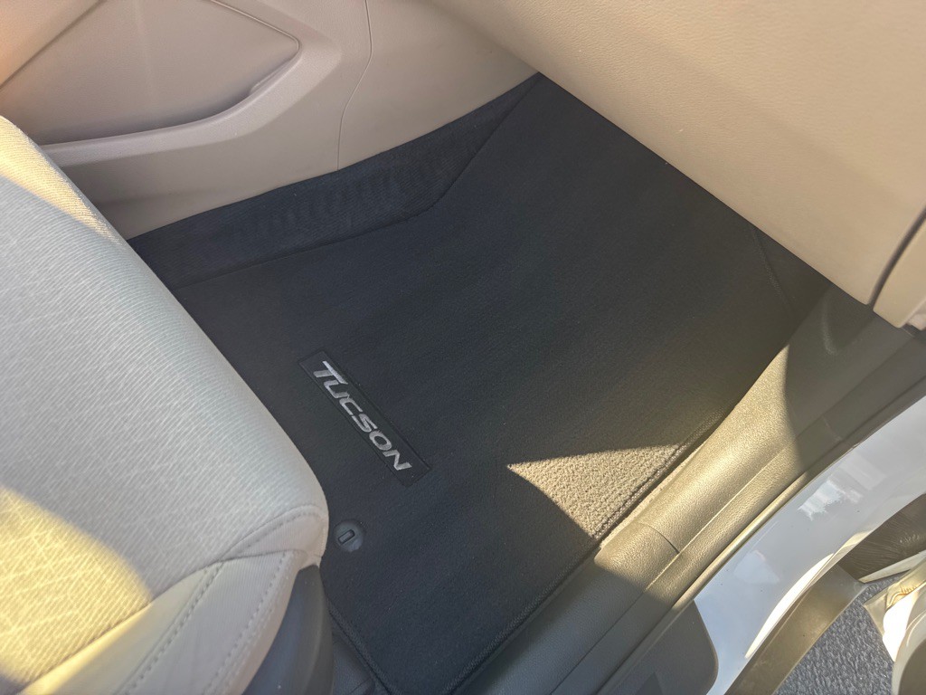 2017 Hyundai Tucson Image 25