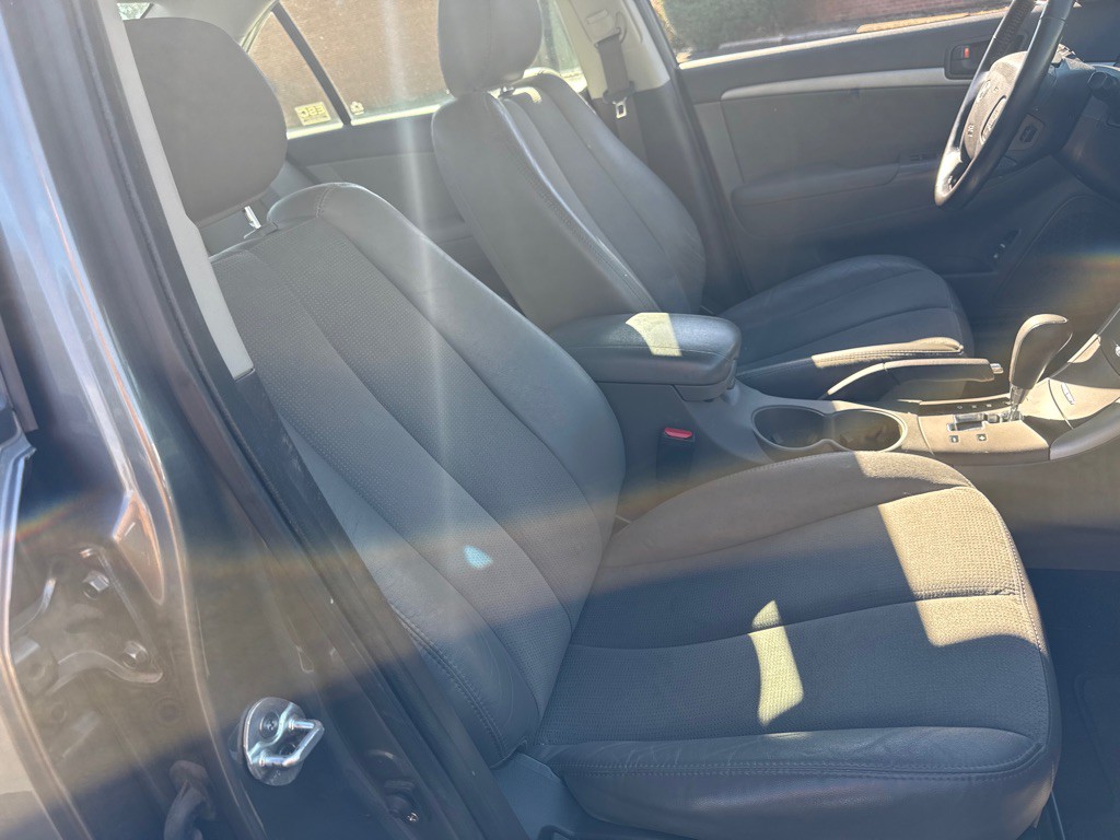 2010 Hyundai Sonata Image 15