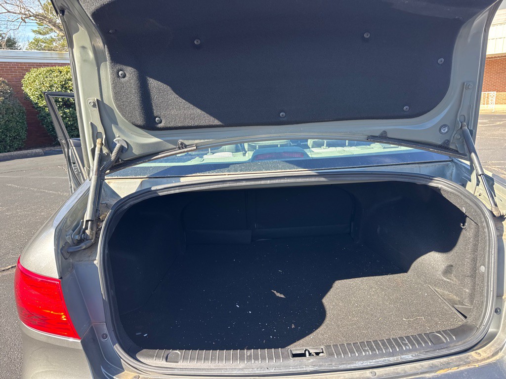 2010 Hyundai Sonata Image 19