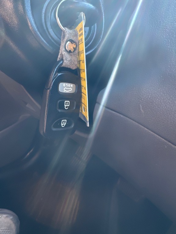 2015 Hyundai Elantra Image 24