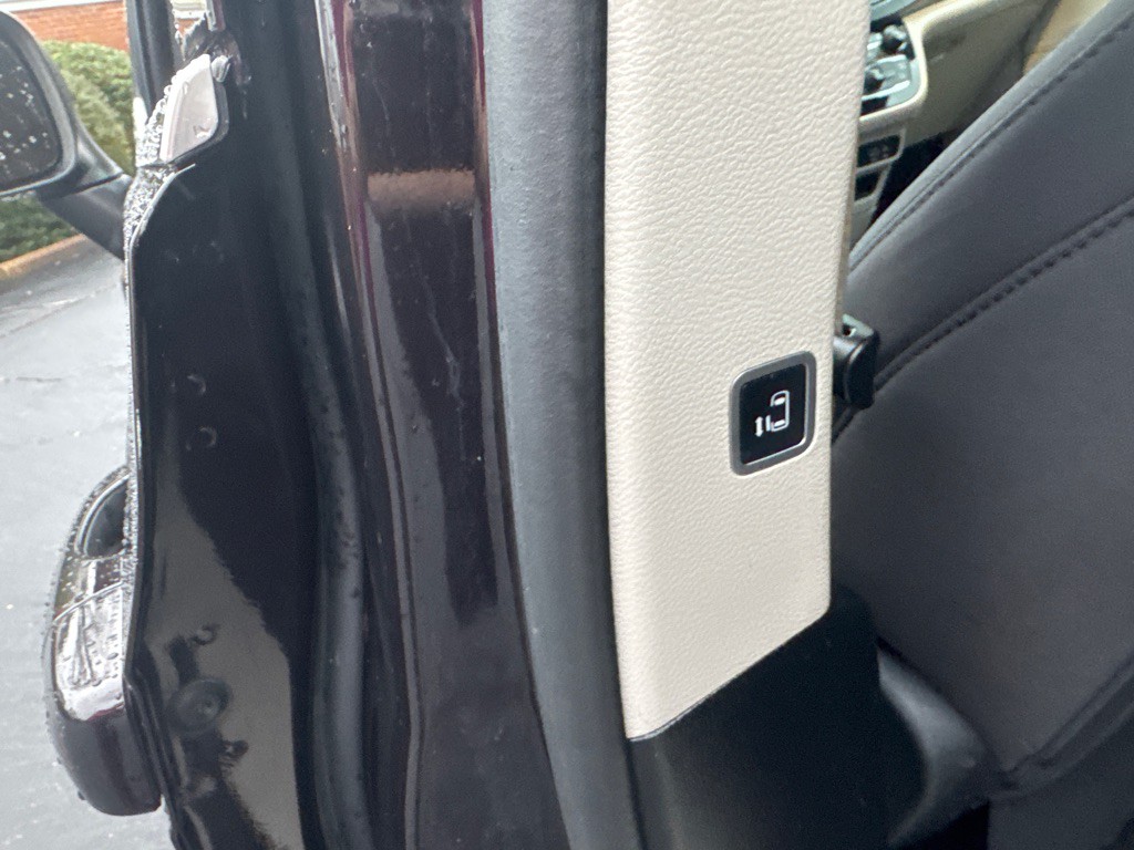 2017 Chrysler Pacifica Image 15