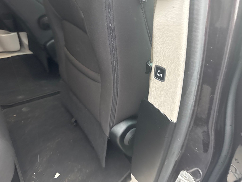 2017 Chrysler Pacifica Image 21