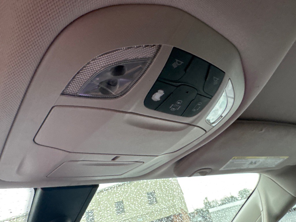 2017 Chrysler Pacifica Image 39