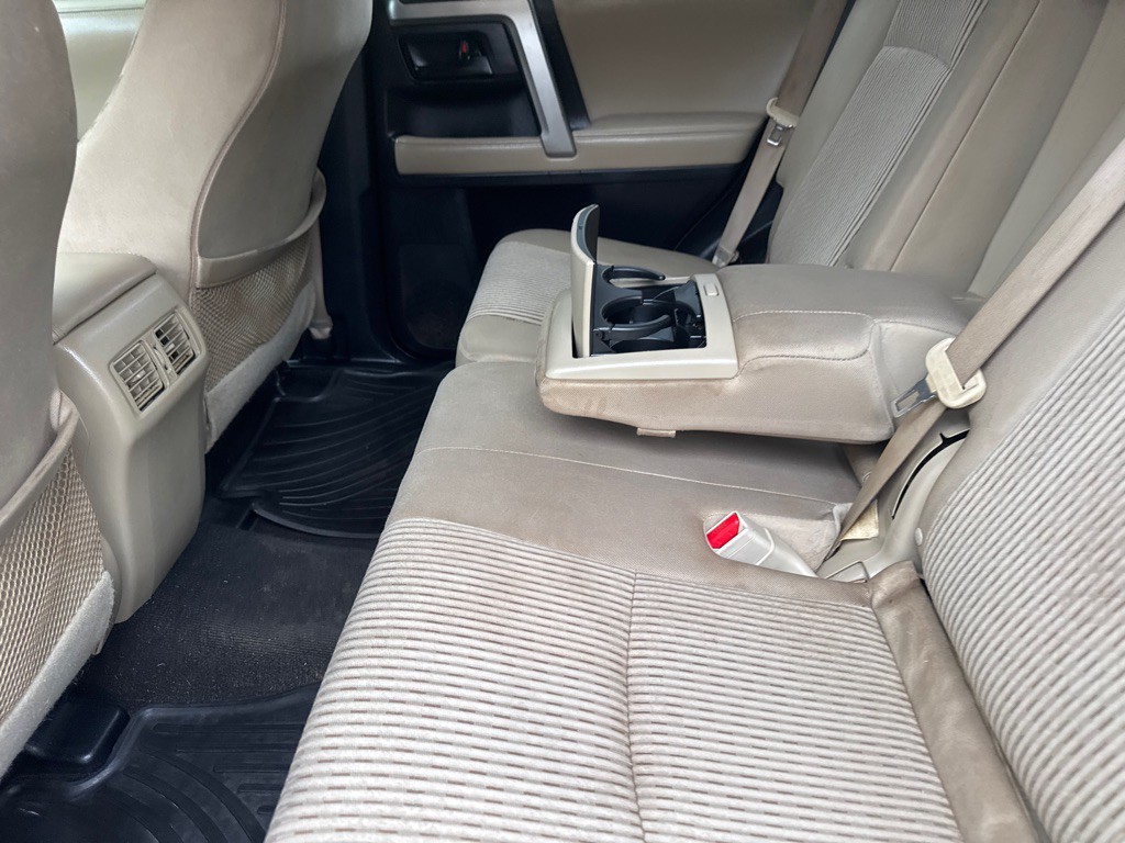 2013 Toyota 4Runner Image 12