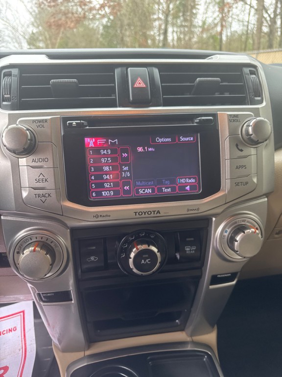 2013 Toyota 4Runner Image 33