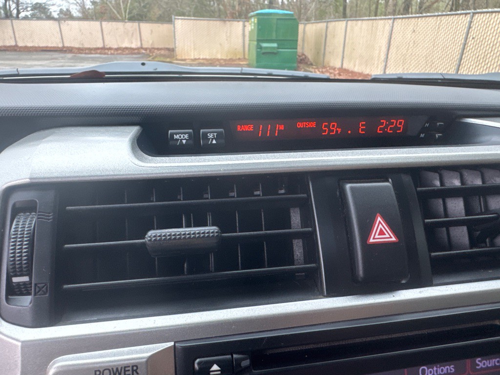 2013 Toyota 4Runner Image 39