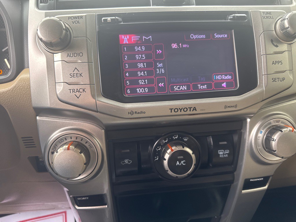 2013 Toyota 4Runner Image 42