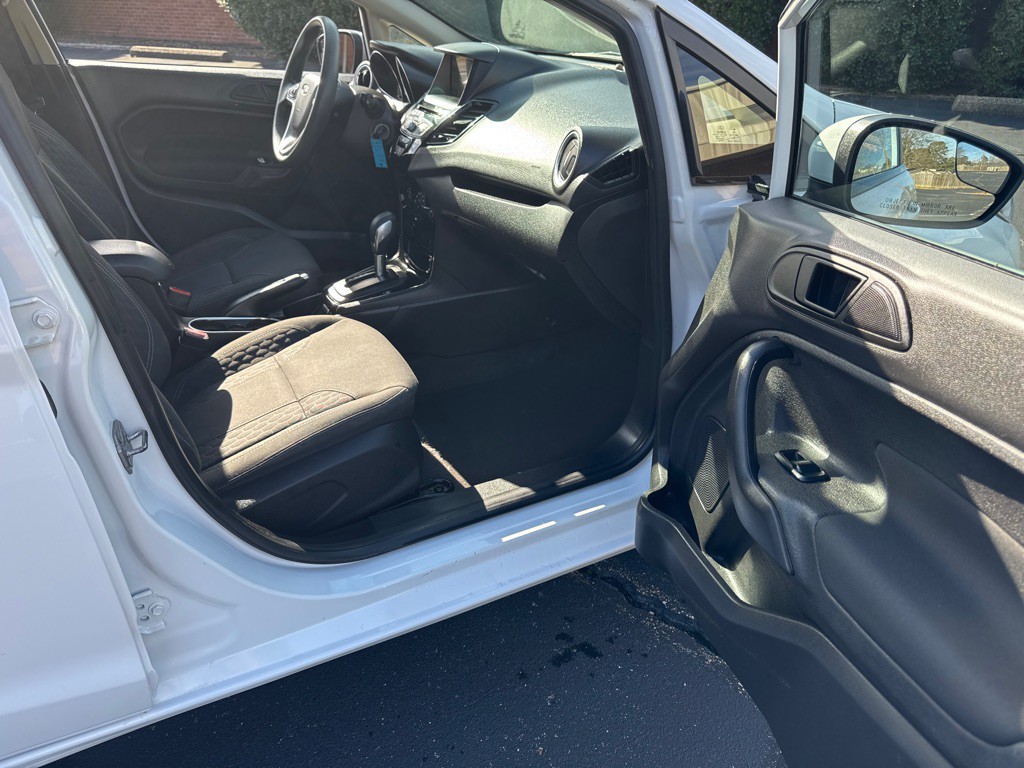 2019 Ford Fiesta Image 21