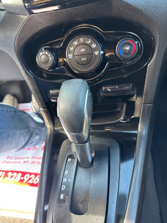 2019 Ford Fiesta Image 32