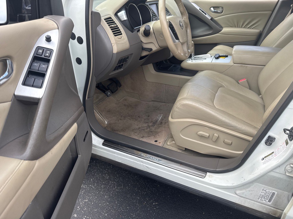 2010 Nissan Murano Image 14