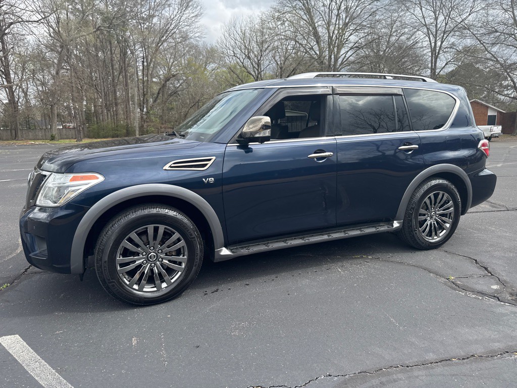 2018 Nissan Armada Image 1