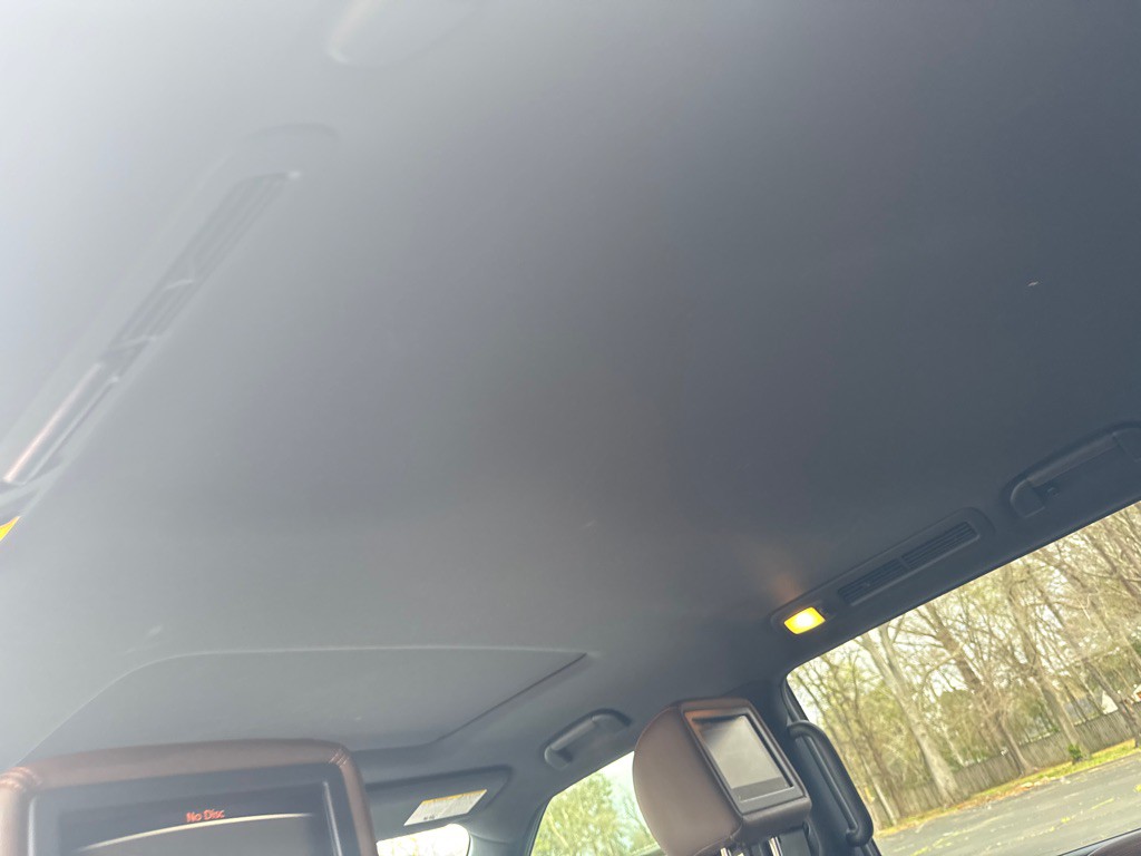 2018 Nissan Armada Image 17