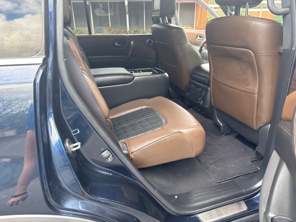 2018 Nissan Armada Image 24