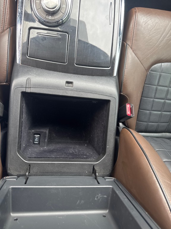 2018 Nissan Armada Image 47