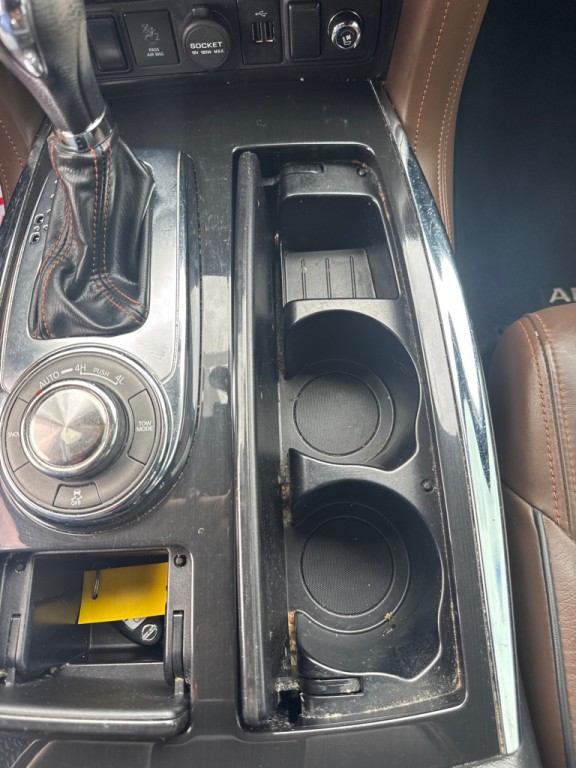 2018 Nissan Armada Image 48