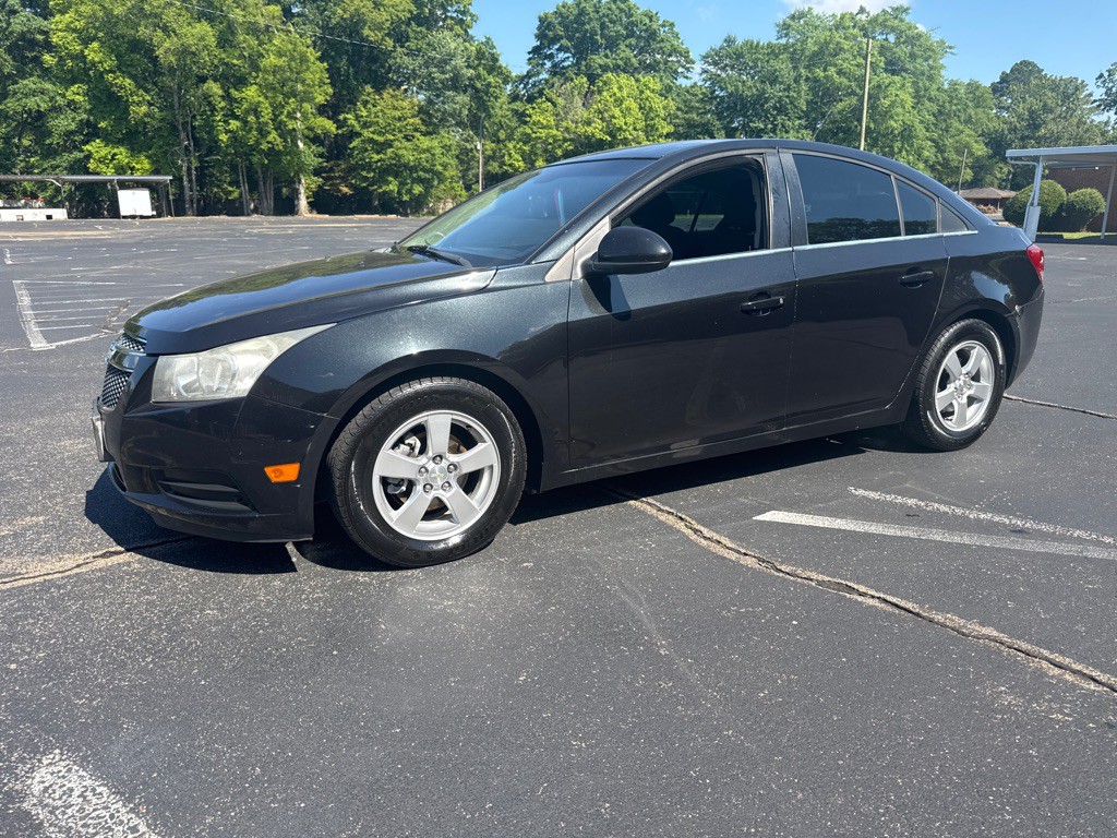 2014 Chevrolet Cruze Image 1