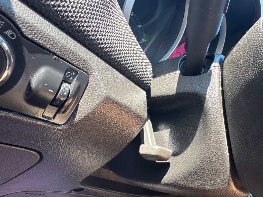 2014 Chevrolet Cruze Image 31