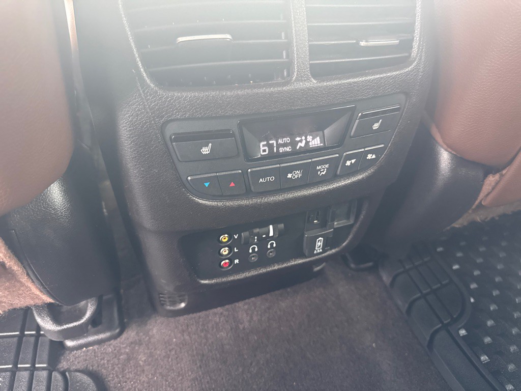 2017 Acura MDX Image 16